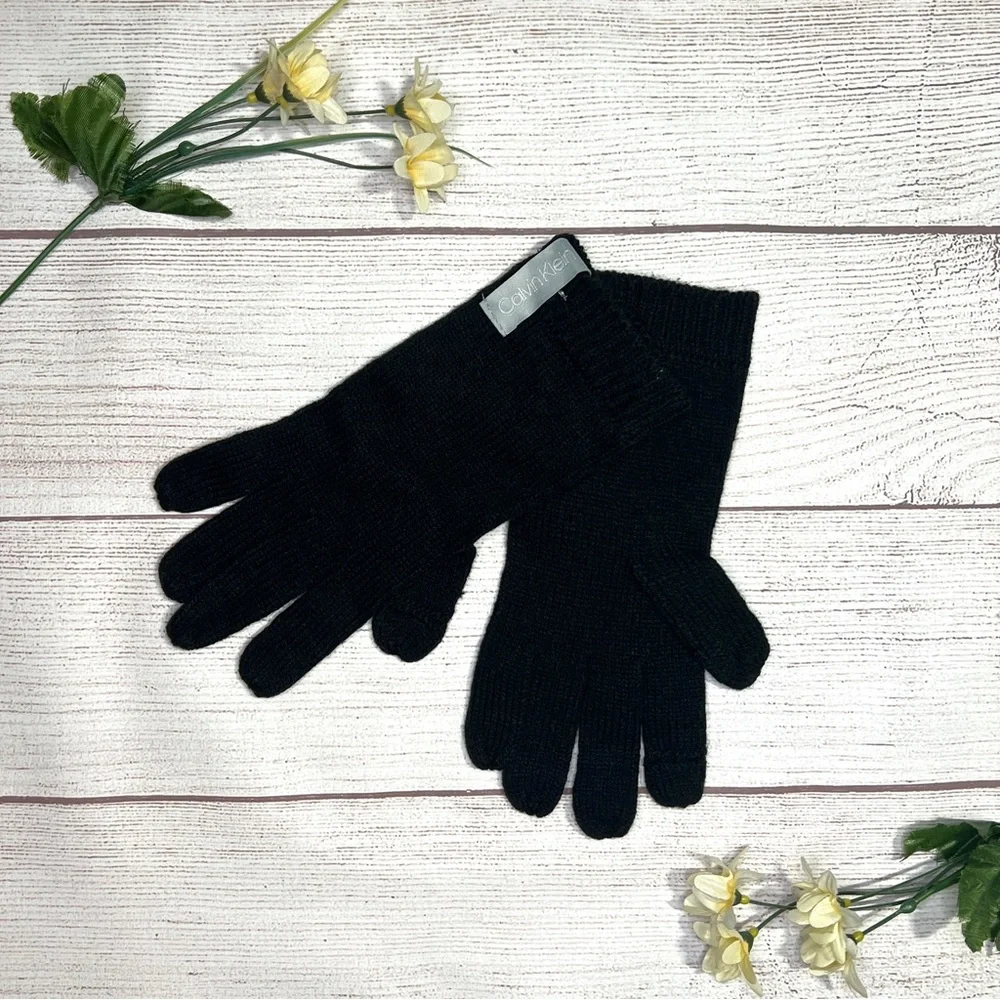 Calvin Klein Black Knit Texting Gloves